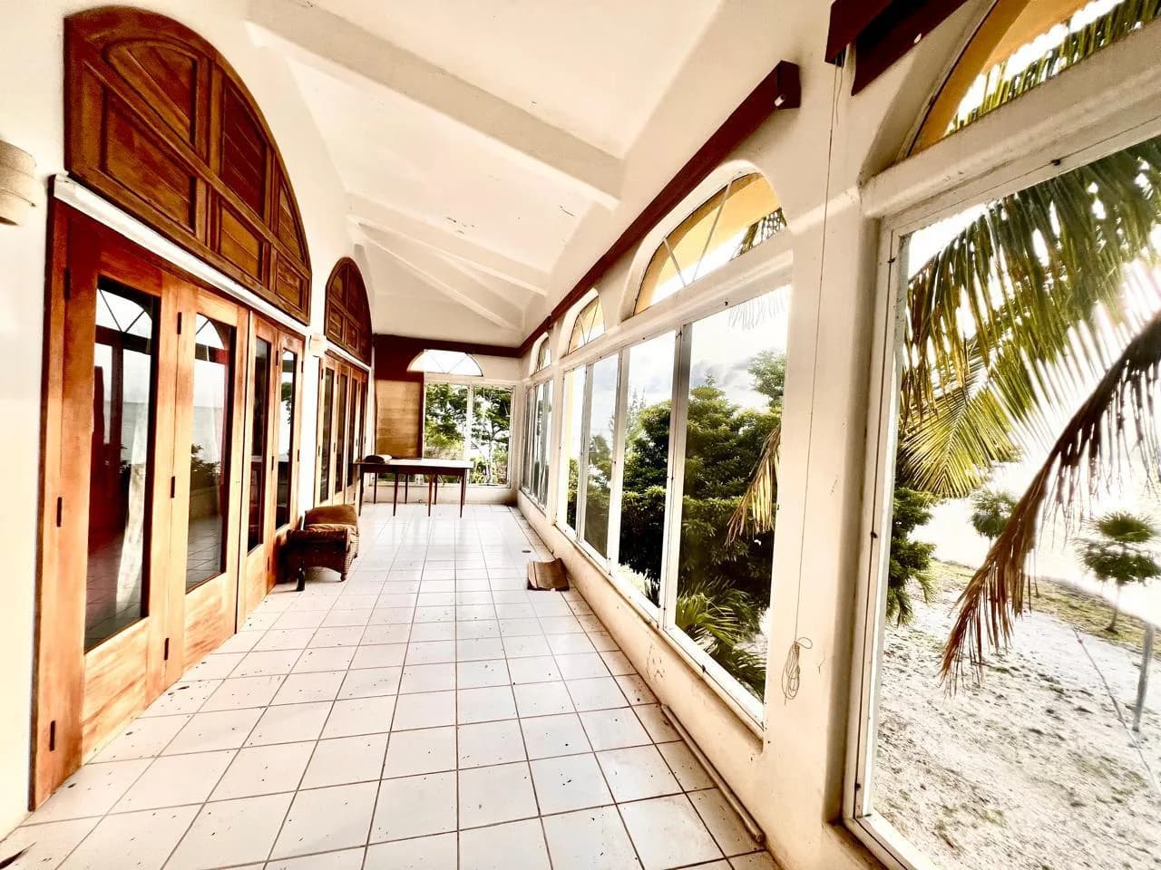 Beachfront Deal Land + House, Same Price! 3